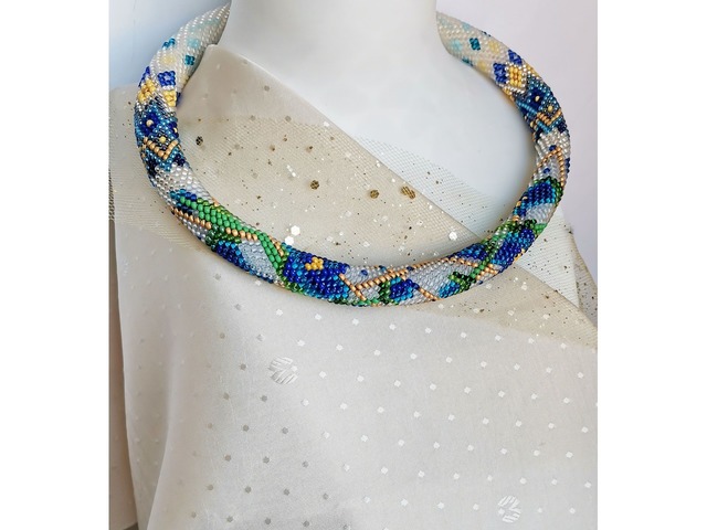 Прикраса із бісеру кольє-джгут "Волошковий танок"