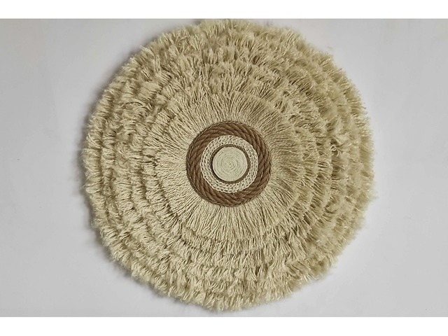 Круглий настінний декор у стилі лофт (молочний колір, 75 см)