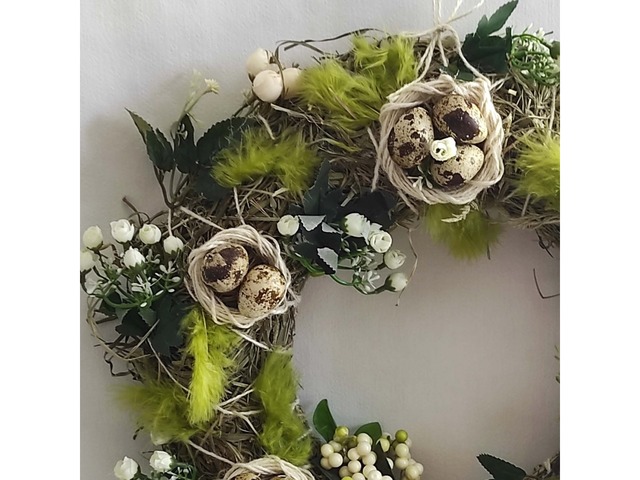 Великодній вінок з перепелиними яйцями – ексклюзивний подарунок ручної роботи