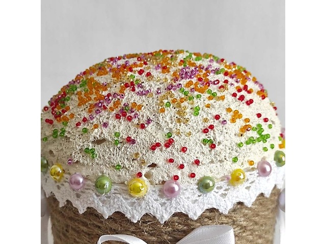 Великодній подарунок – декоративна пасочка