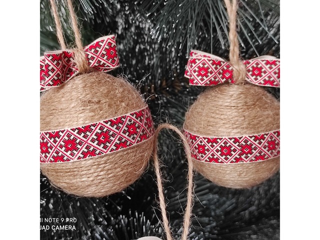 Новорічні іграшки в українському стилі — набір оригінальних ялинкових кульок (6 шт).