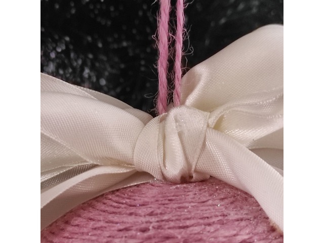 Велика красива Різдвяна куля ручної роботи, декор та подарунок