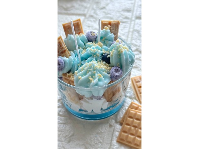 Аромасвічка-десерт ручної роботи «Чорничний мус»