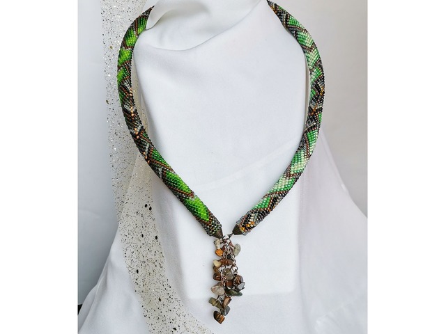 Прикраса із бісеру кольє-джгут "Лісова казка"