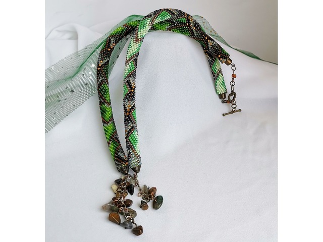 Прикраса із бісеру кольє-джгут "Лісова казка"
