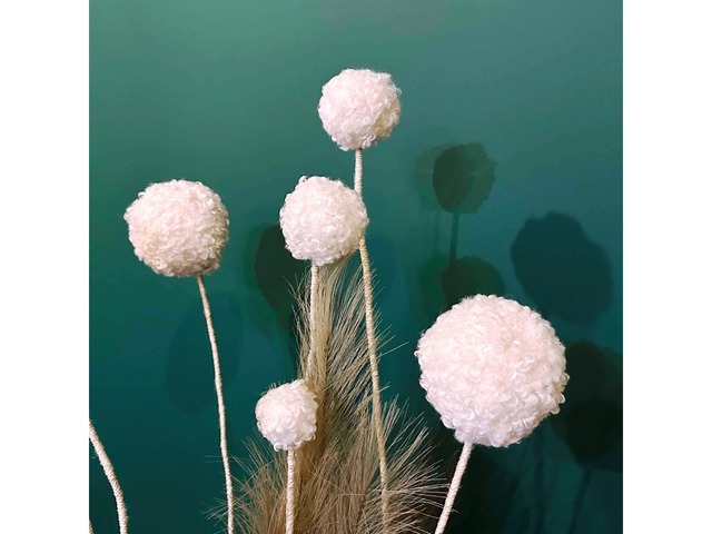 Декоративні «Рафаелло» кулі на довгих ніжках для підлогової вази