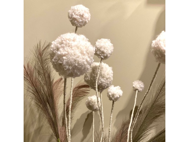 Декоративні «Рафаелло» кулі на довгих ніжках для підлогової вази