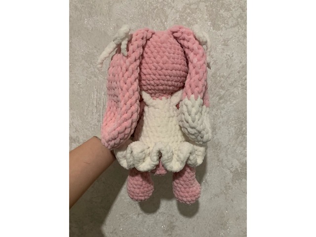 Плюшевий зайчик