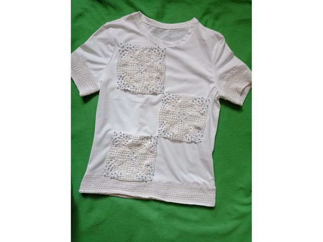 Футболка женская