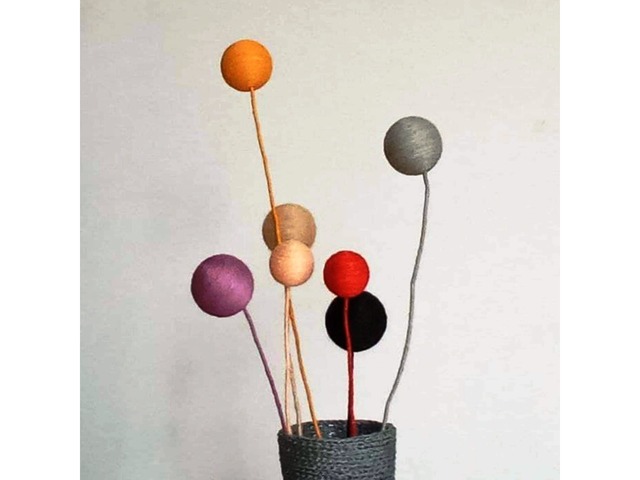 Декоративні кулі на довгій ніжці для високих ваз