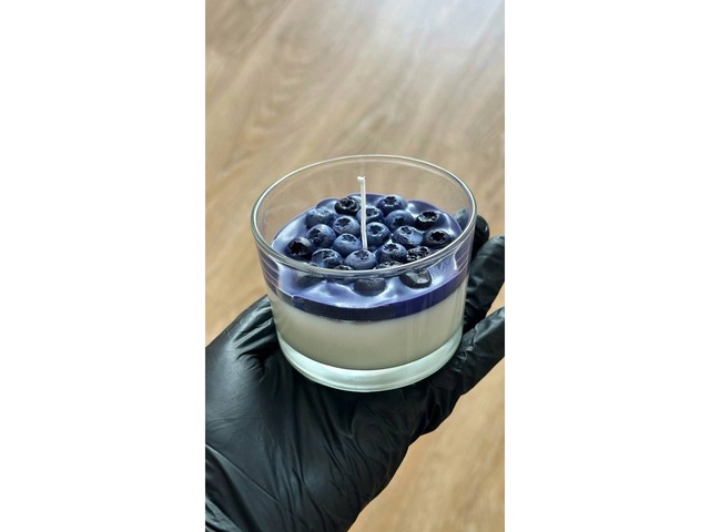 Соєва свічка Ручної Роботи *Чорничний йогурт*
