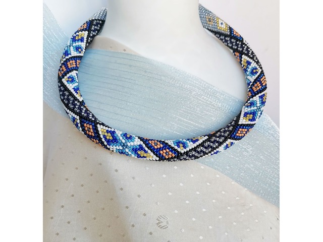 Прикраса із бісеру кольє-джгут "Первозданність"