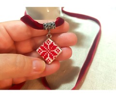 Підвіс Алатир Оберіг. Чокер . Мікровишивка.