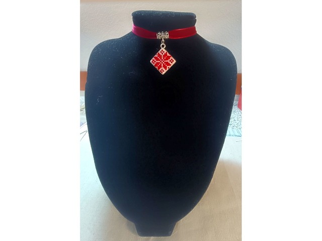 Підвіс Алатир Оберіг. Чокер . Мікровишивка.