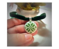 Підвіс Алатир Оберіг. Чокер . Мікровишивка.
