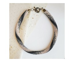 Прикраса із бісеру кольє-джгут 