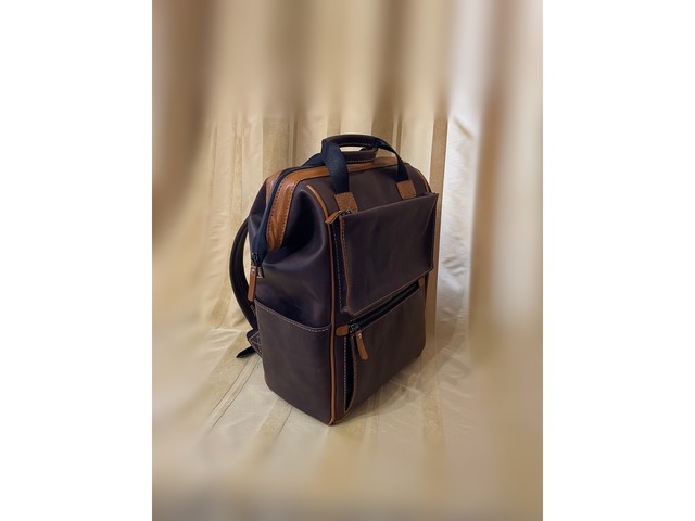 Рюкзак шкіряний, ручної роботи на замовлення