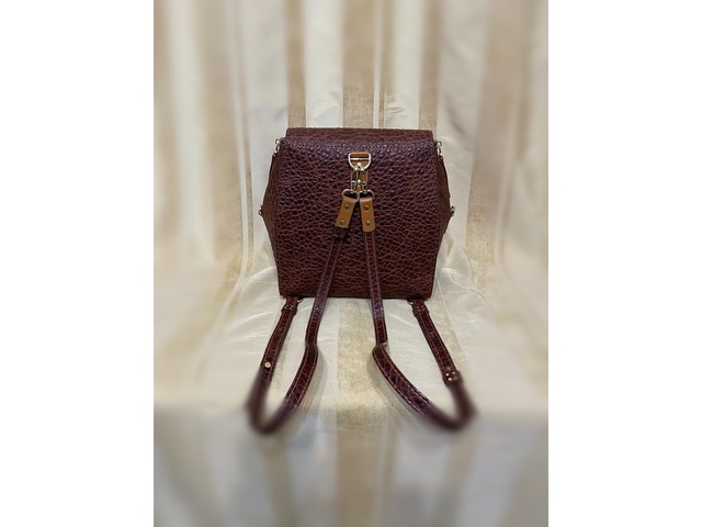 Рюкзак шкіряний, ручної роботи на замовлення