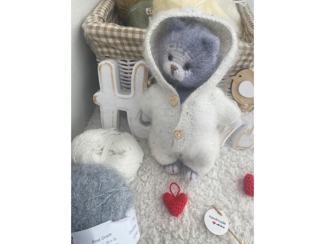 В’язаний мімішний котик на подарунок