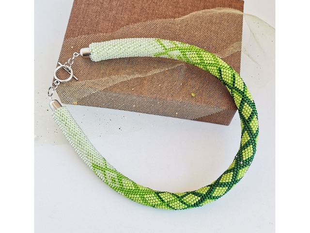 Прикраса із  бісеру кольє-джгут "Лісова пісня"