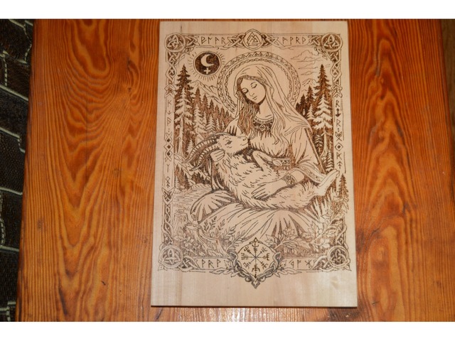 Иродиана деревяная Икона (липа) выжигание по дереву