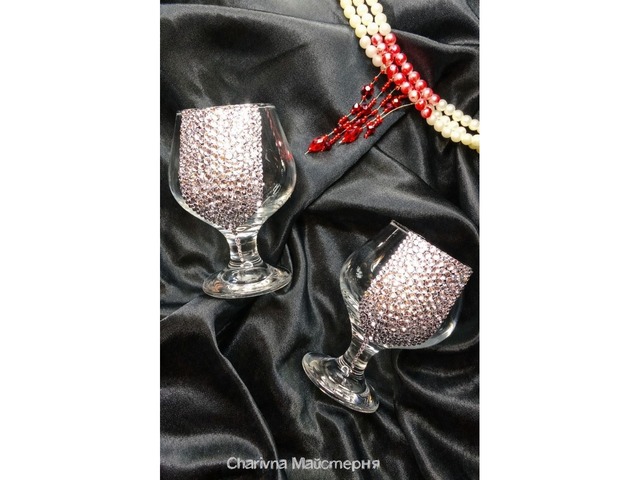 Інкрустовані вручну келихи