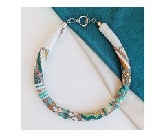 Прикраса із бісеру кольє-джгут 