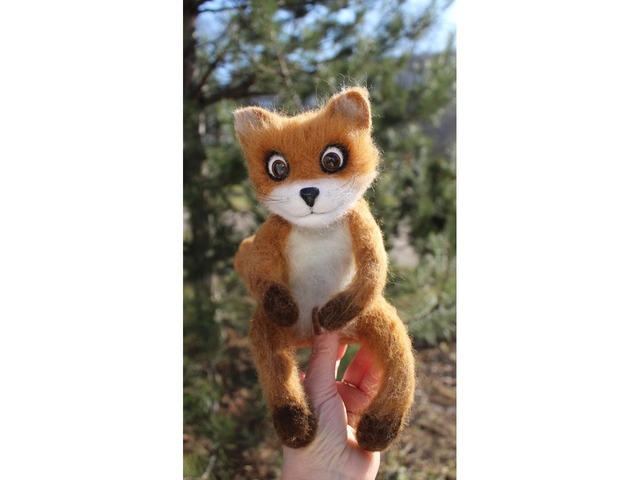 Лис упоротий іграшка валяна з шерсті інтерєрна войлочная лиса хендмєйд сувенір подарок