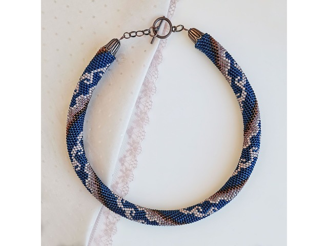 Прикраса із бісеру кольє-джгут "Ейфорія"