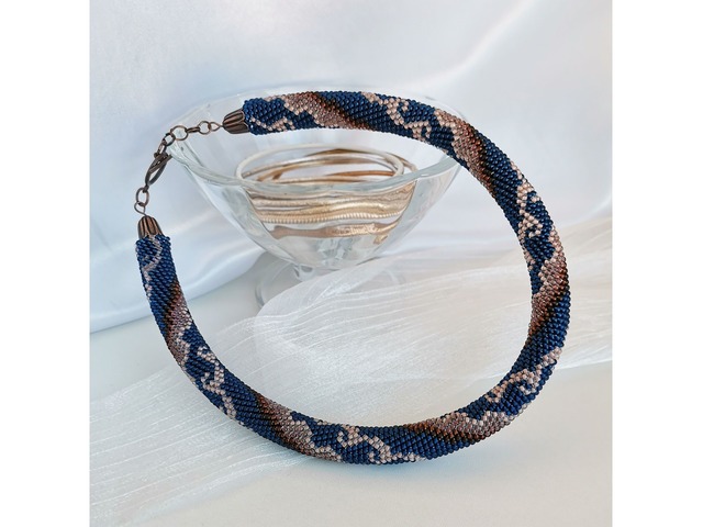 Прикраса із бісеру кольє-джгут "Ейфорія"