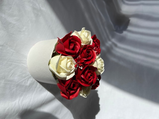 Композиції з мильних троянд