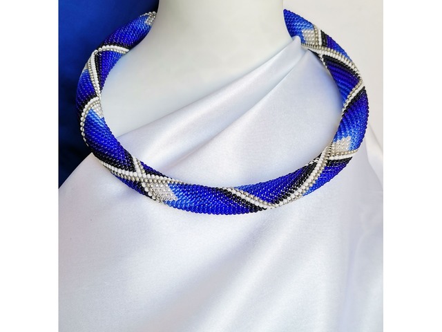 Прикраса із бісеру кольє-джгут "Ультрамарин"