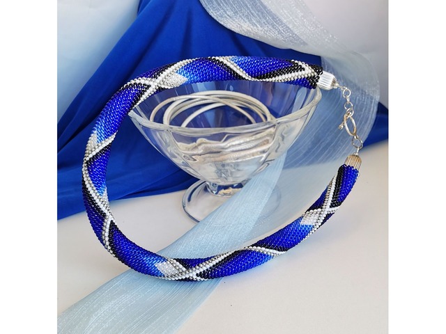 Прикраса із бісеру кольє-джгут "Ультрамарин"