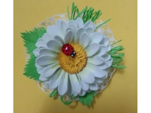 Бутон'єрка на руку,  квітковий браслет - фоаміран - фоаміран