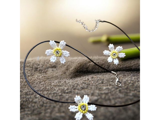 Серги Ромашки