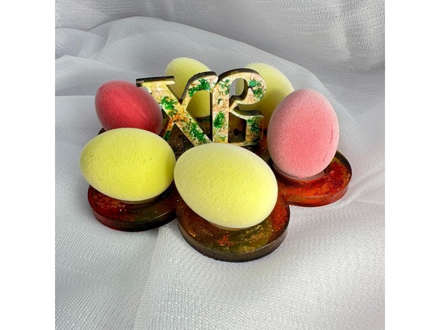 Декоративна підставка для яєць