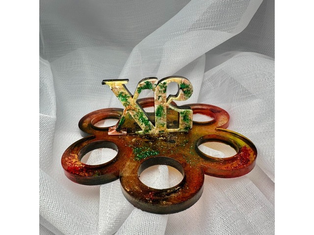 Декоративна підставка для яєць