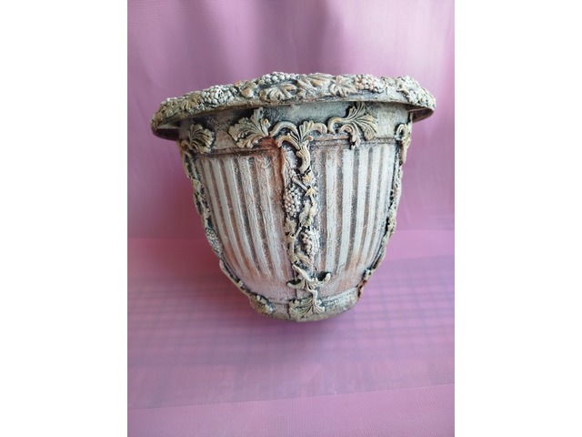 Горшок для цветов