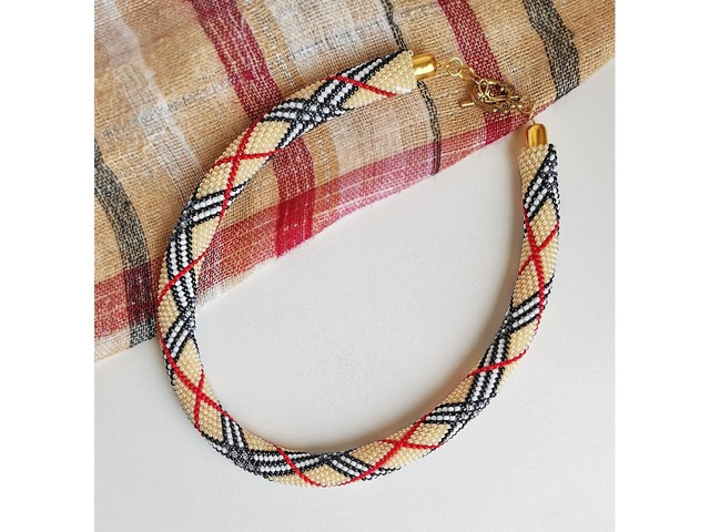 Прикраса із бісеру кольє-джгут "Берберрі"