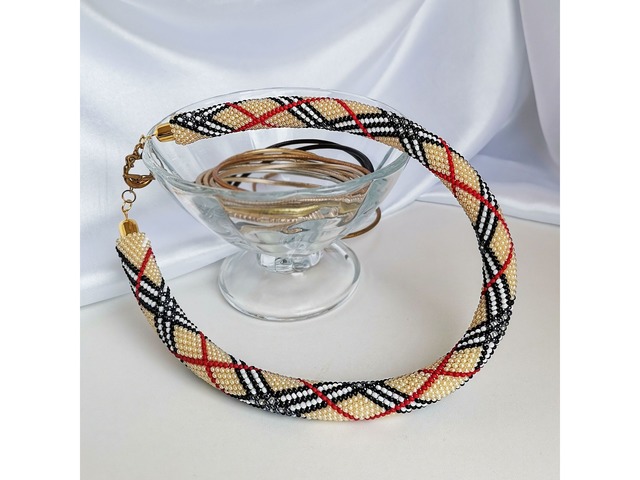 Прикраса із бісеру кольє-джгут "Берберрі"