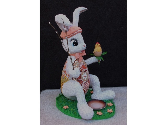 Великодній декор з зайчиком