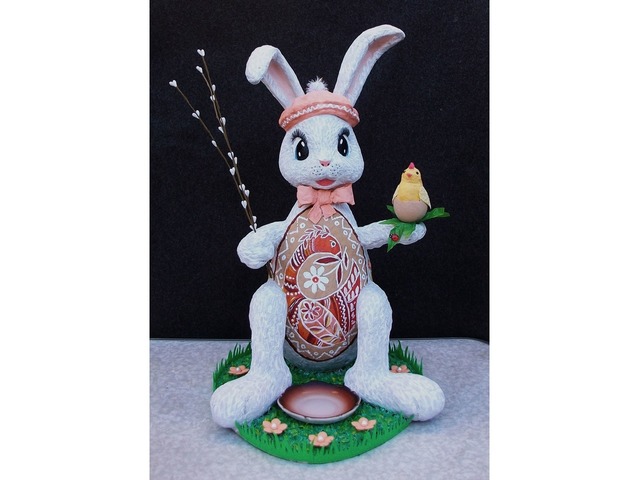 Великодній декор з зайчиком