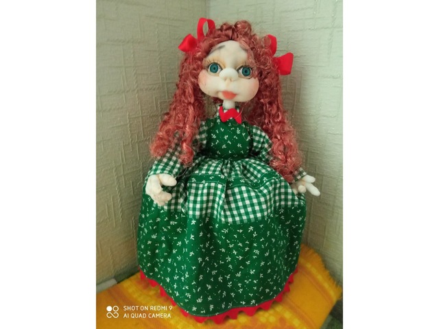 Интерьерная кукла- грелка  на чайник ручная работа Чулочная Техника к 8 марта на подарок
