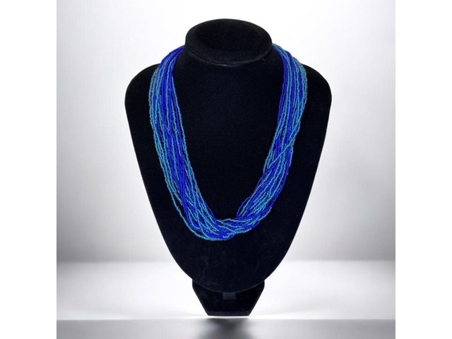 Розкішне багаторядне намисто з бісеру