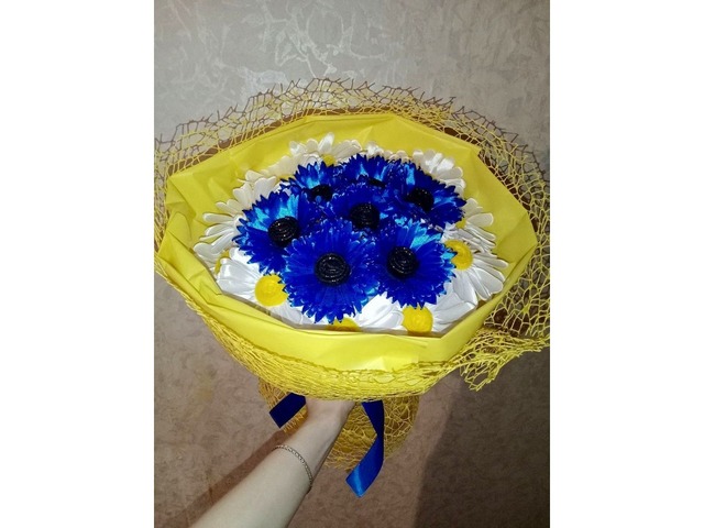 Ромашки з волошками