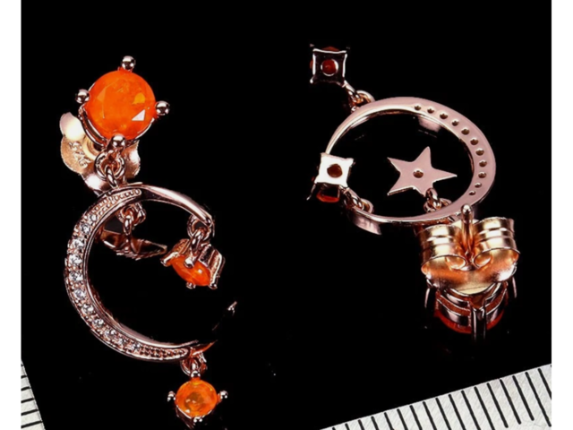 Серьги с натуральными оранжевыми Опалами