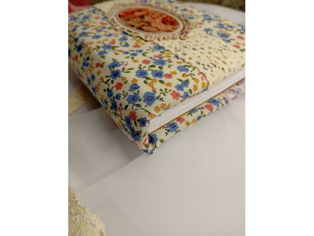 Вінтажний маленький блокнот