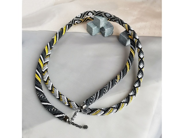 Прикраса із бісеру кольє-джгут "Таїнство"