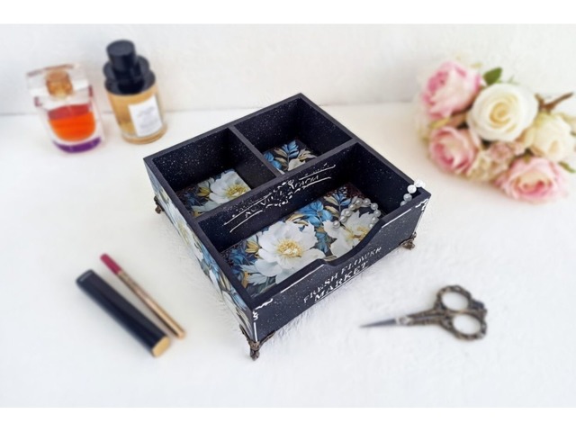 Настольный органайзер «Fresh Flower Market» • Декупаж • Чёрный с пионами