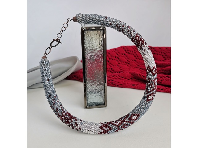 Прикраса із бісеру кольє-джгут "Настрій"